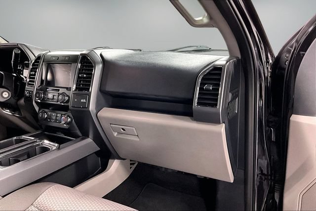 Used 2020 Ford F150 XLT w/ Equipment Group 302A Luxury AWD/4WD image 25