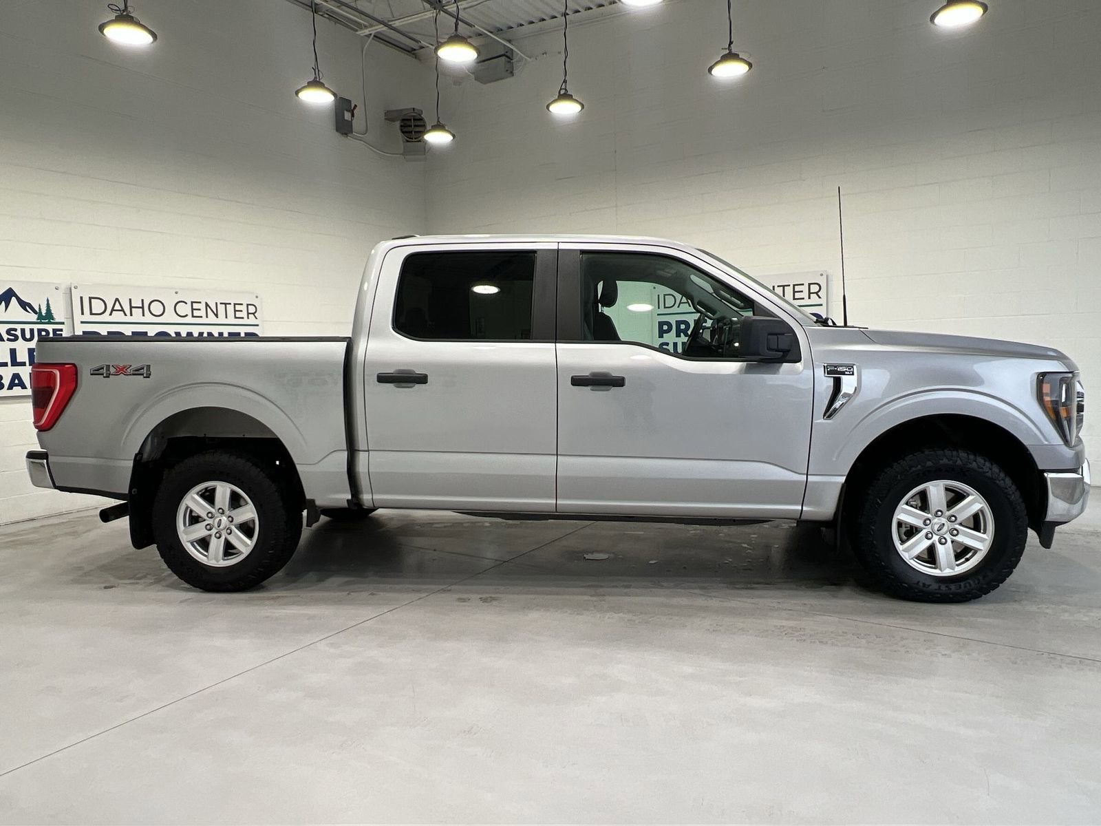 Used 2023 Ford F150 XLT image 9