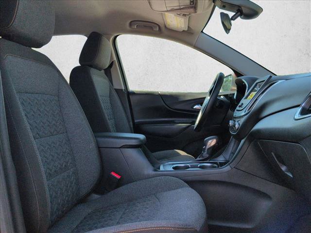 Used 2023 Chevrolet Equinox LT FWD image 24