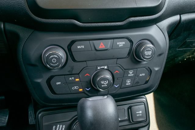 Used 2020 Jeep Renegade Sport AWD/4WD image 30