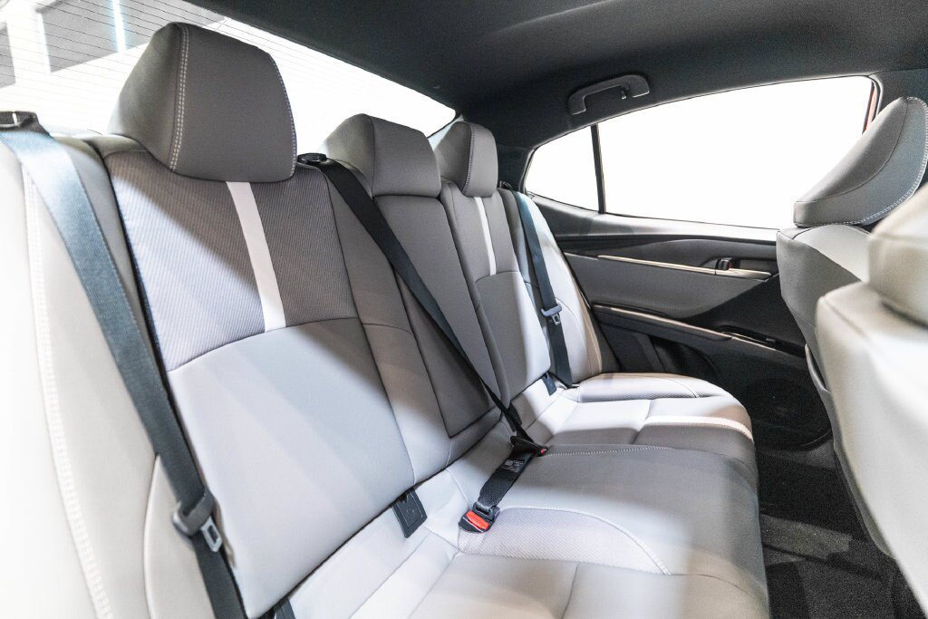 Certified 2026 Toyota Camry SE FWD image 32