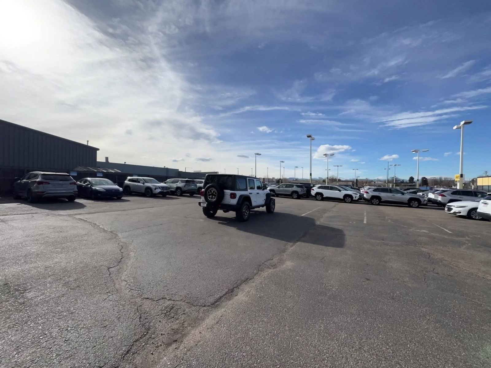 Used 2025 Jeep Wrangler Unlimited Rubicon image 7