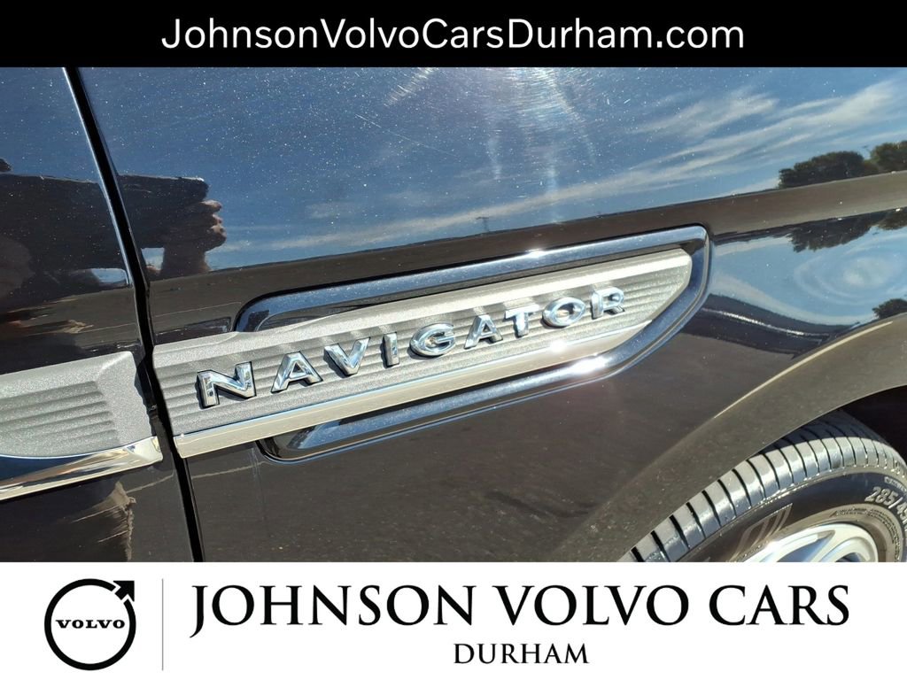 Used 2024 Lincoln Navigator L 4WD image 6