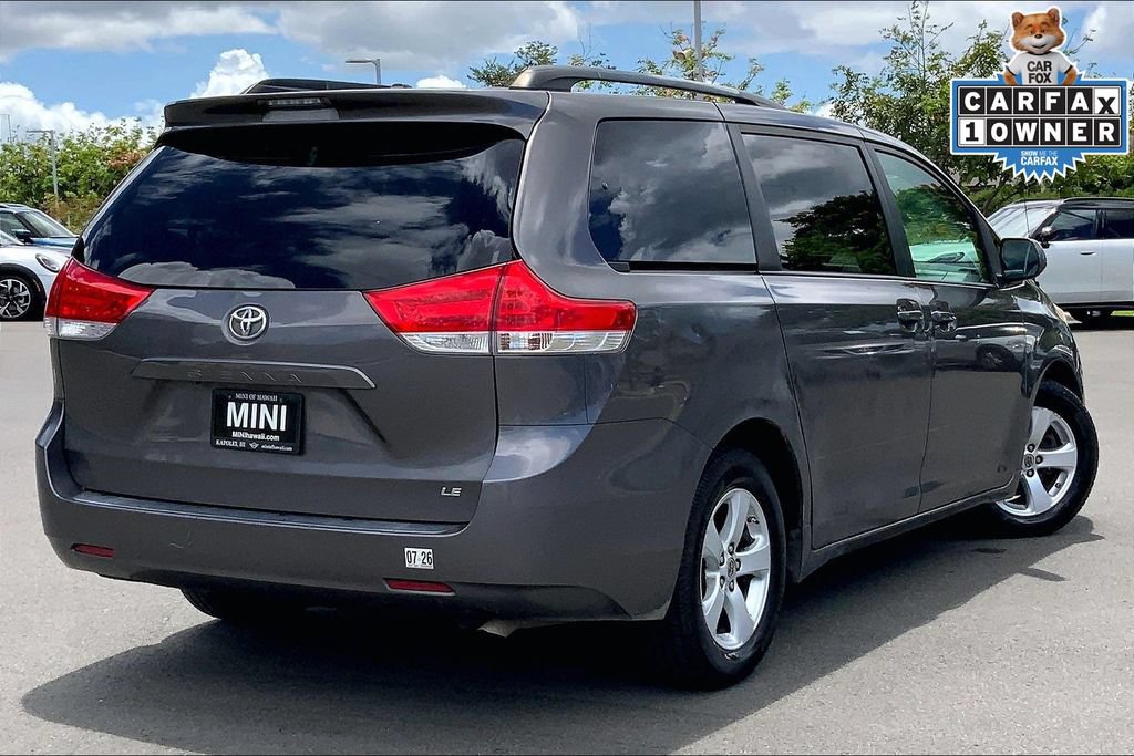 Used 2014 Toyota Sienna LE FWD image 11