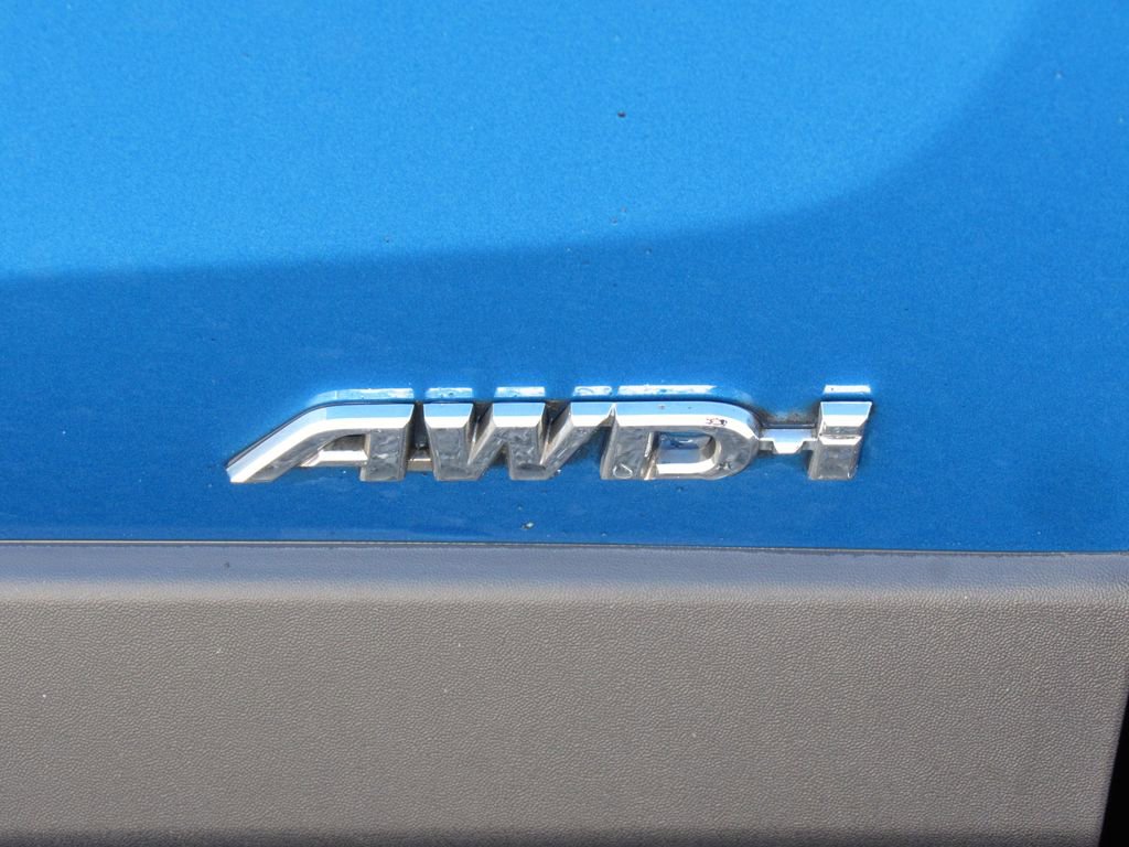 Certified 2016 Toyota RAV4 Limited w/ Advanced Technology Package AWD/4WD image 9