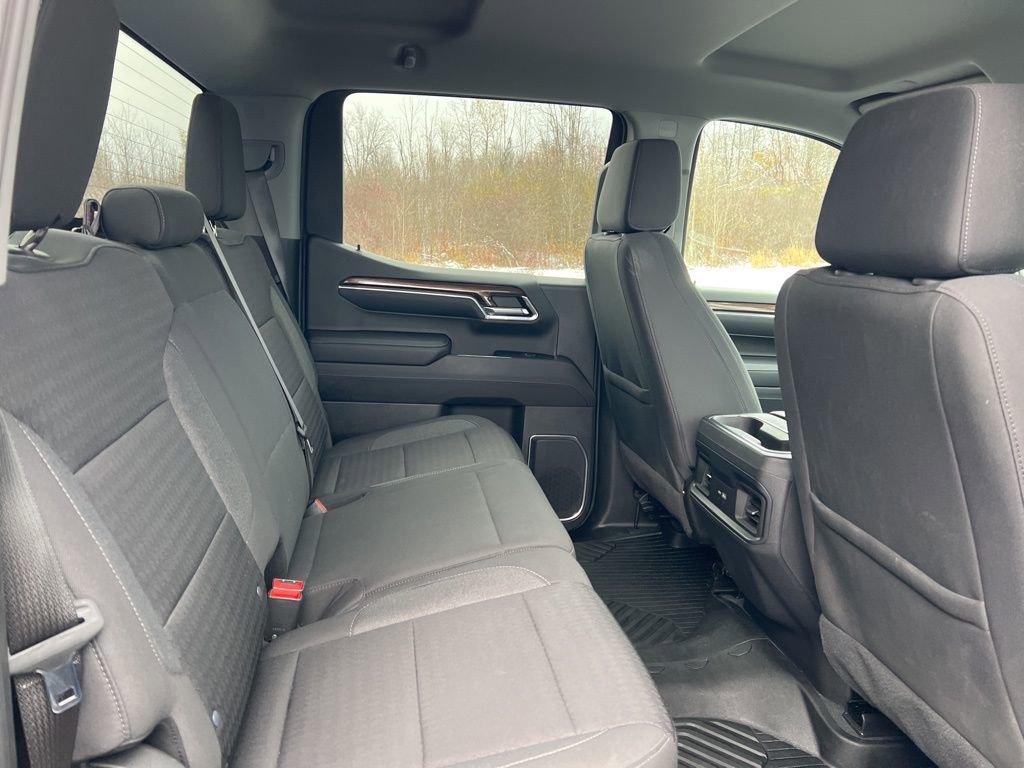 Used 2022 Chevrolet Silverado 1500 LT Trail Boss image 28