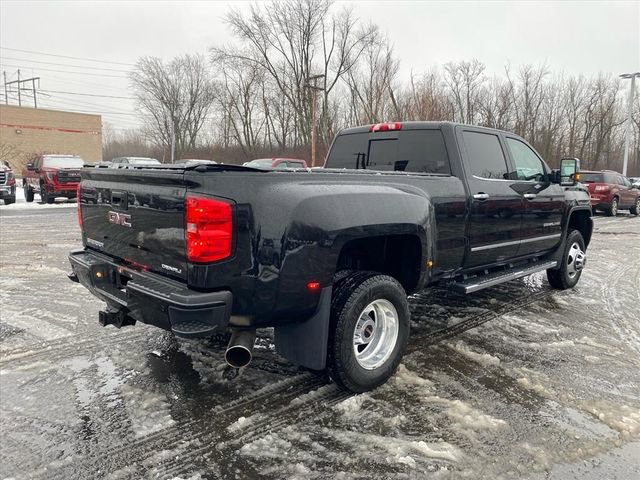 Used 2017 GMC Sierra 3500 Denali image 5