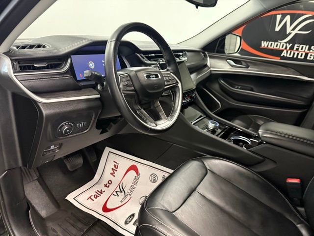 Used 2021 Jeep Grand Cherokee L Limited AWD/4WD image 9