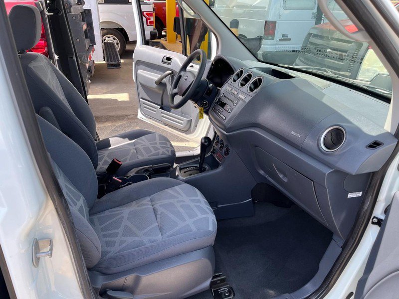 Used 2013 Ford Transit Connect XLT FWD image 11