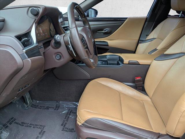 Used 2019 Lexus ES 350 w/ Premium Package image 10