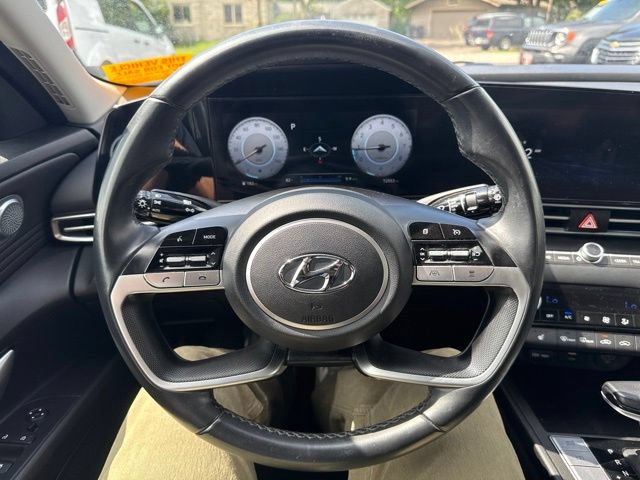 Used 2023 Hyundai Elantra Limited FWD image 22
