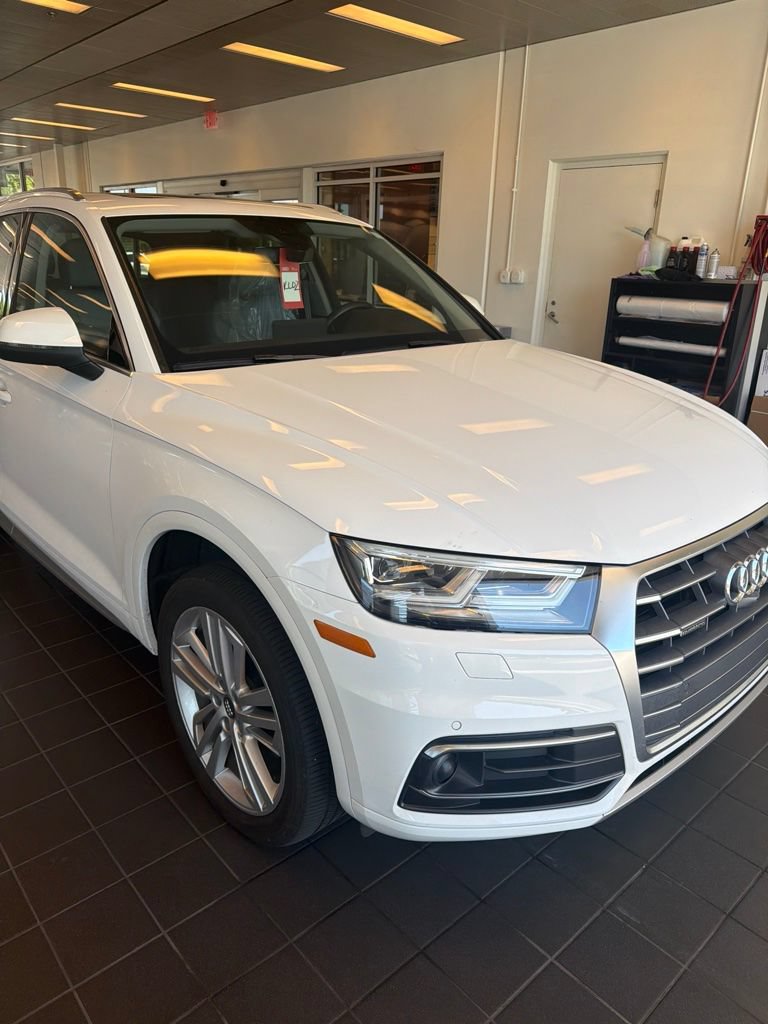Used 2018 Audi Q5 Prestige AWD/4WD image 3