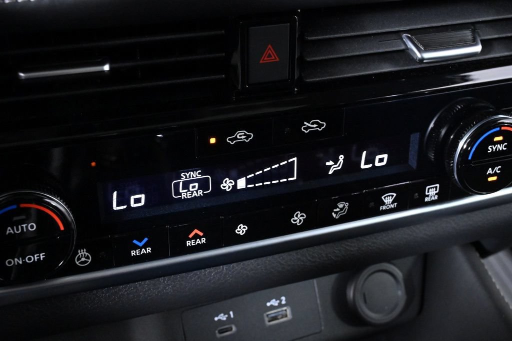 Used 2023 Nissan Rogue SL w/ SL Premium Package AWD/4WD image 21