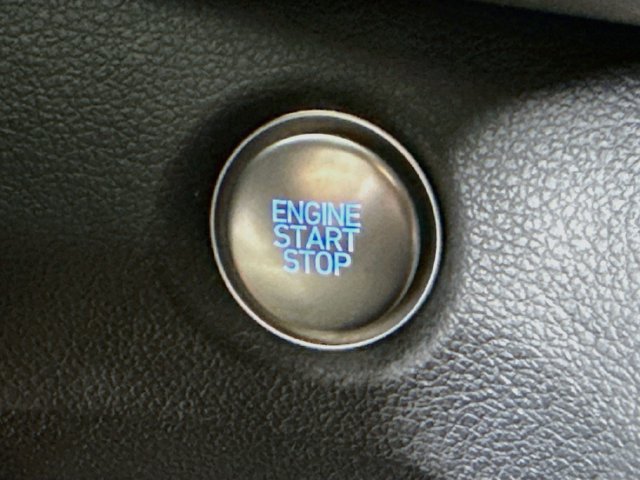 Used 2023 Hyundai Santa Fe SEL FWD image 20