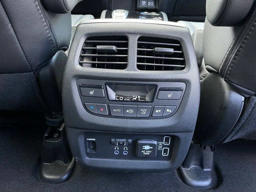 Certified 2022 Honda Pilot Elite image 38