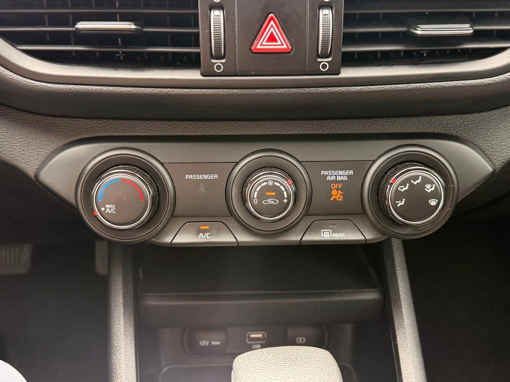 Used 2024 Kia Forte LXS FWD image 19