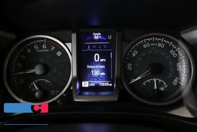 Certified 2022 Toyota Tacoma SR5 AWD/4WD image 17