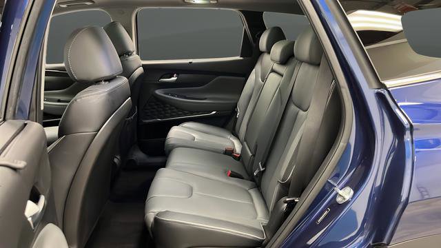 Used 2023 Hyundai Santa Fe Limited AWD/4WD image 23
