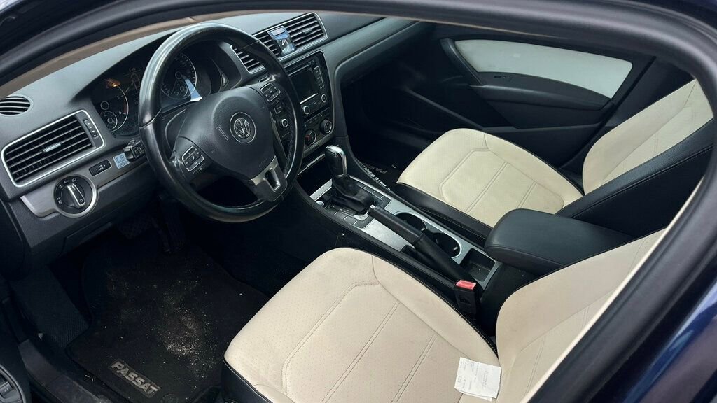 Used 2015 Volkswagen Passat TDI SE image 5