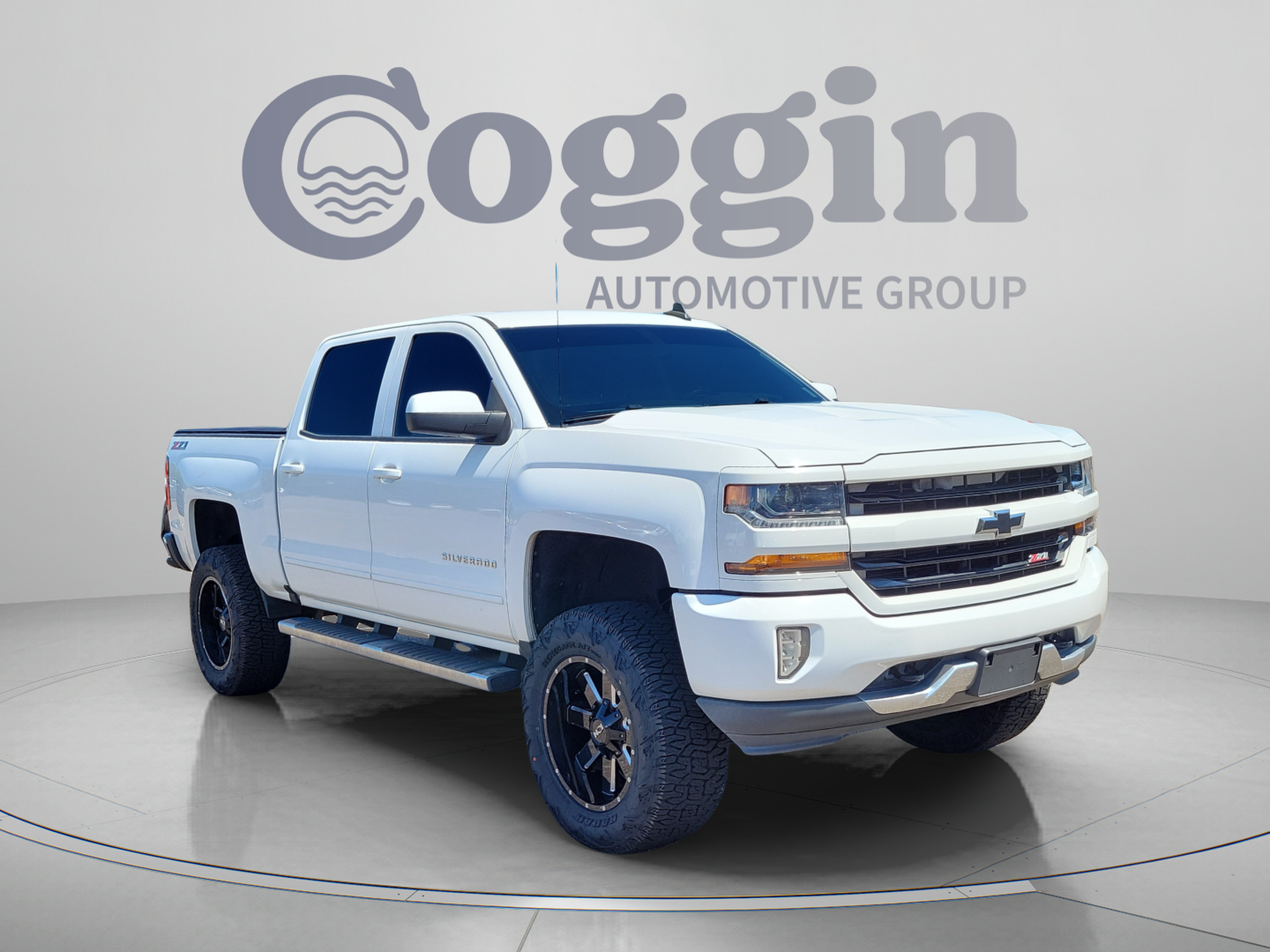 Used 2017 Chevrolet Silverado 1500 LT w/ All Star Edition AWD/4WD image 7