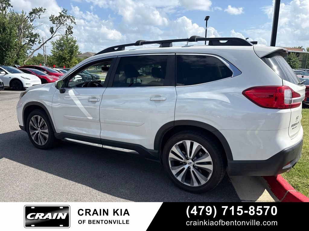 Used 2022 Subaru Ascent Limited w/ Technology Package AWD/4WD image 5