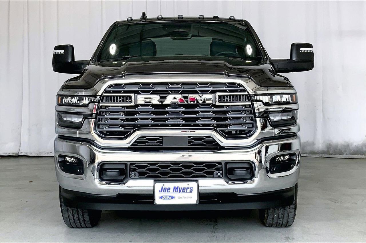 Used 2025 RAM 2500 Lone Star image 2
