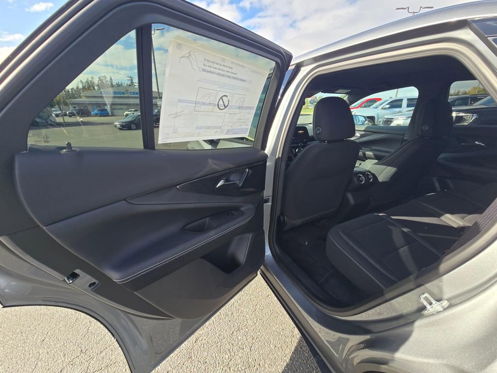 New 2026 Chevrolet Blazer EV LT image 11