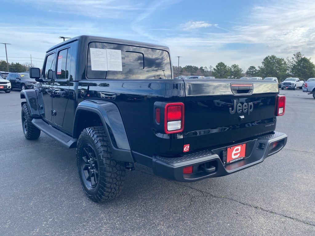 Used 2025 Jeep Gladiator High Tide image 5