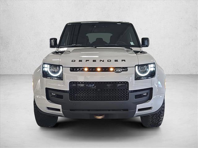 New 2026 Land Rover Defender 110 OCTA image 2