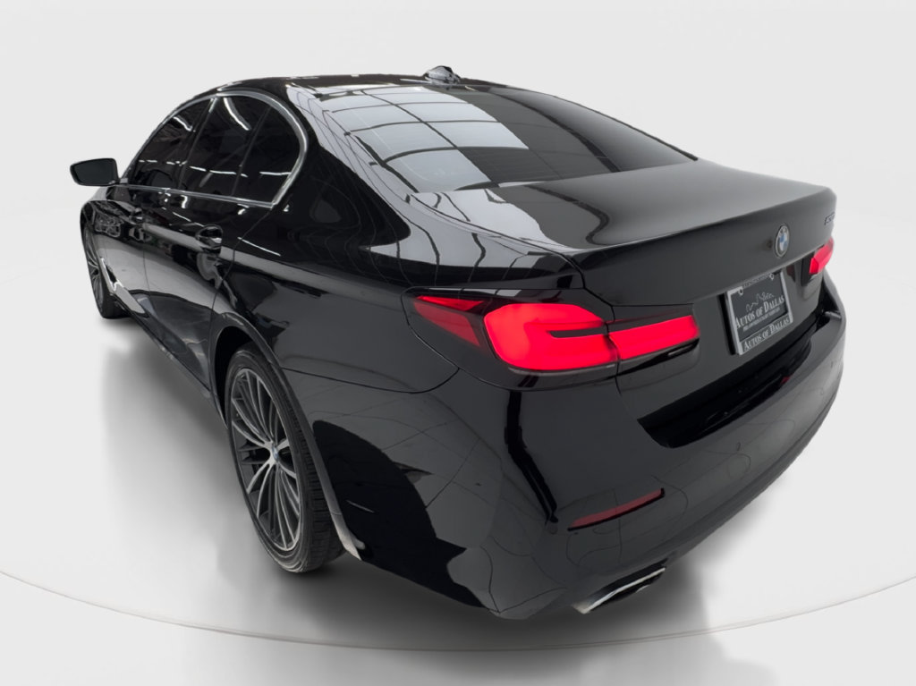 Used 2023 BMW 530i w/ Premium Package RWD image 11