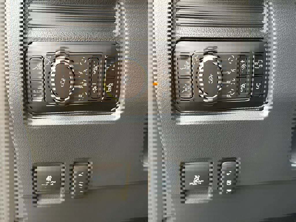 New 2026 Ford F350 Lariat w/ Lariat Ultimate Package image 16