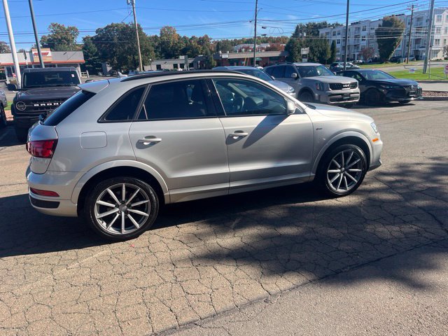 Used 2018 Audi Q3 2.0T Premium Plus w/ Premium Plus Package AWD/4WD image 18