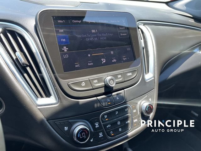 Used 2023 Chevrolet Malibu LT w/ Sport Edition FWD image 24