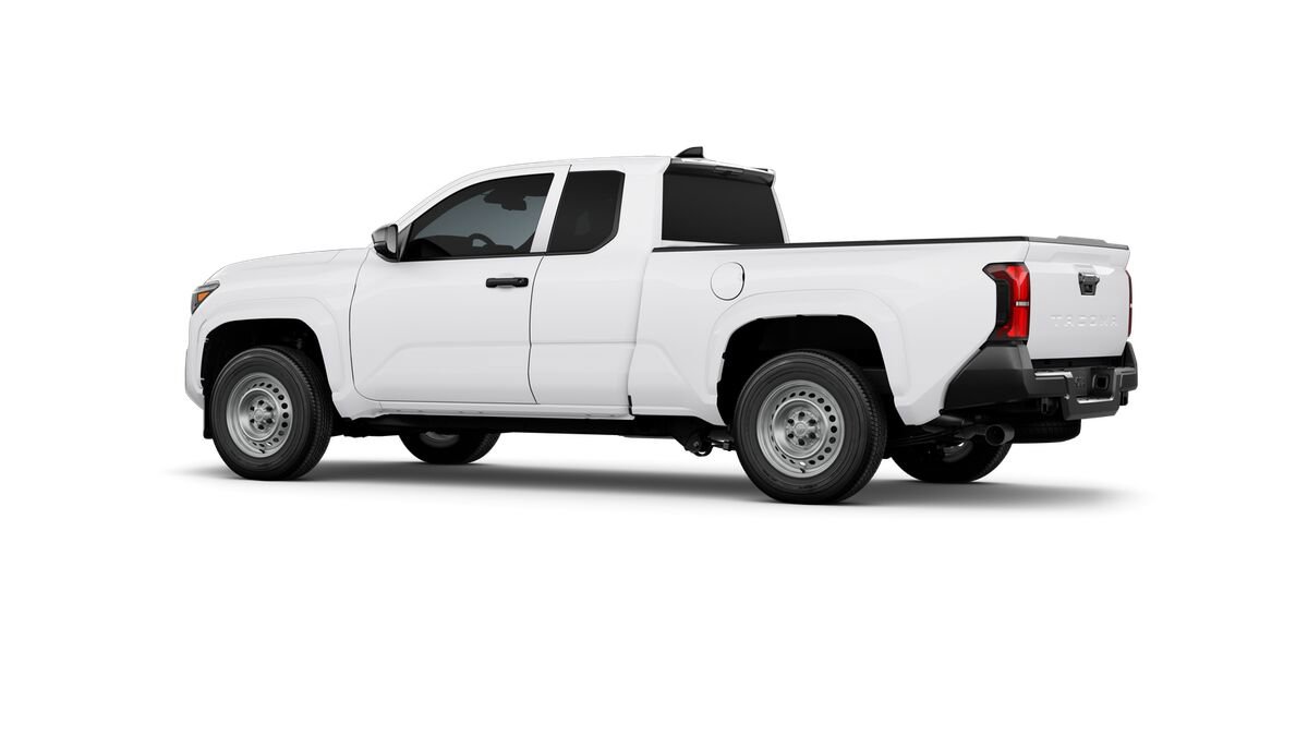 Used 2025 Toyota Tacoma SR image 5