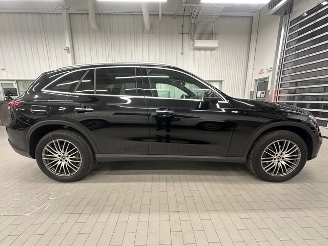 Certified 2024 Mercedes-Benz GLC 300 4MATIC image 2