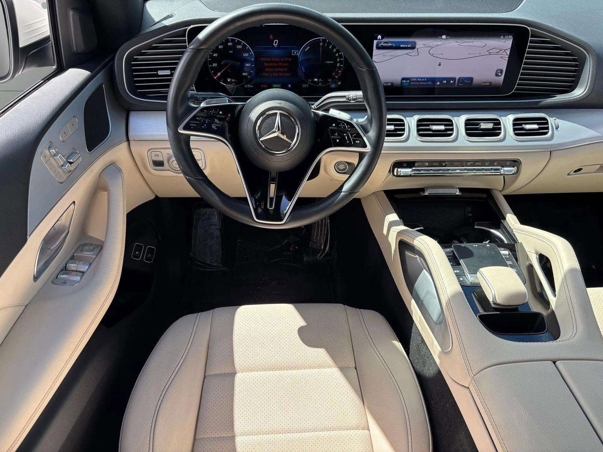 Used 2024 Mercedes-Benz GLE 450e 4MATIC image 17