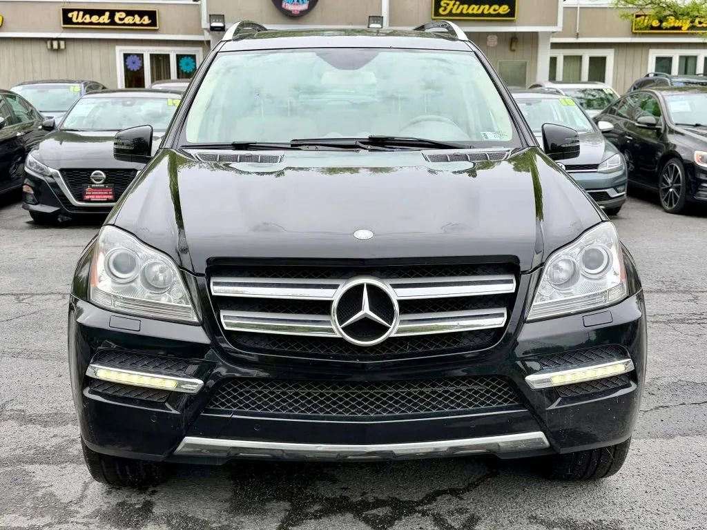Used 2012 Mercedes-Benz GL 450 4MATIC image 3