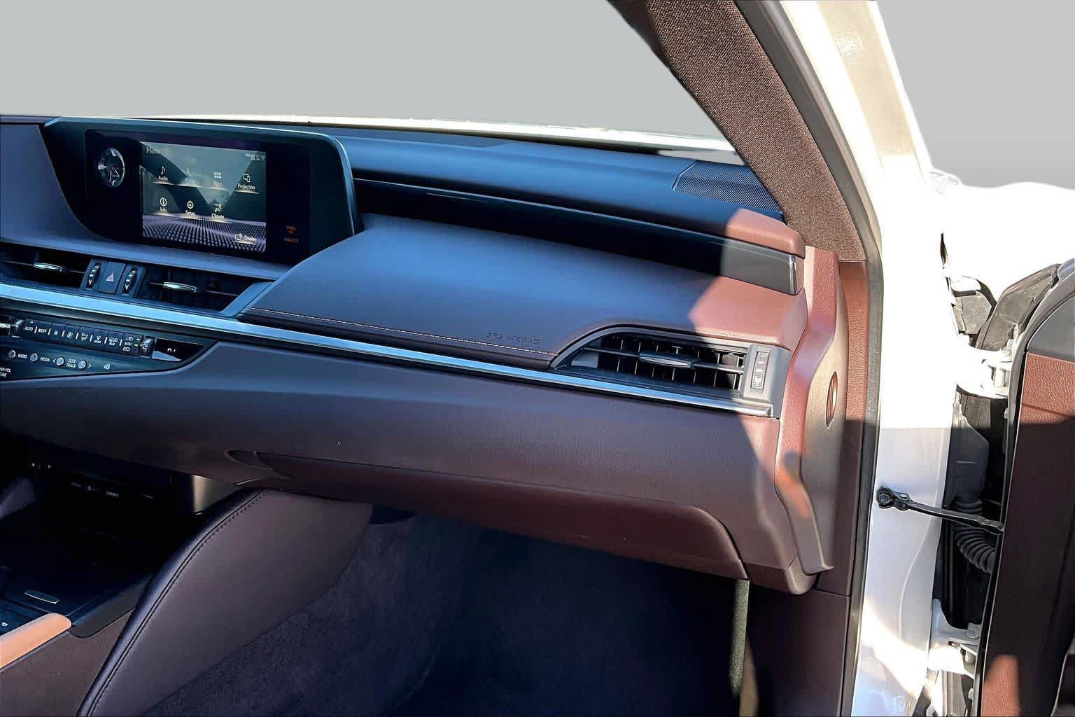 Used 2020 Lexus ES 350 w/ Accessory Package 2 FWD image 17
