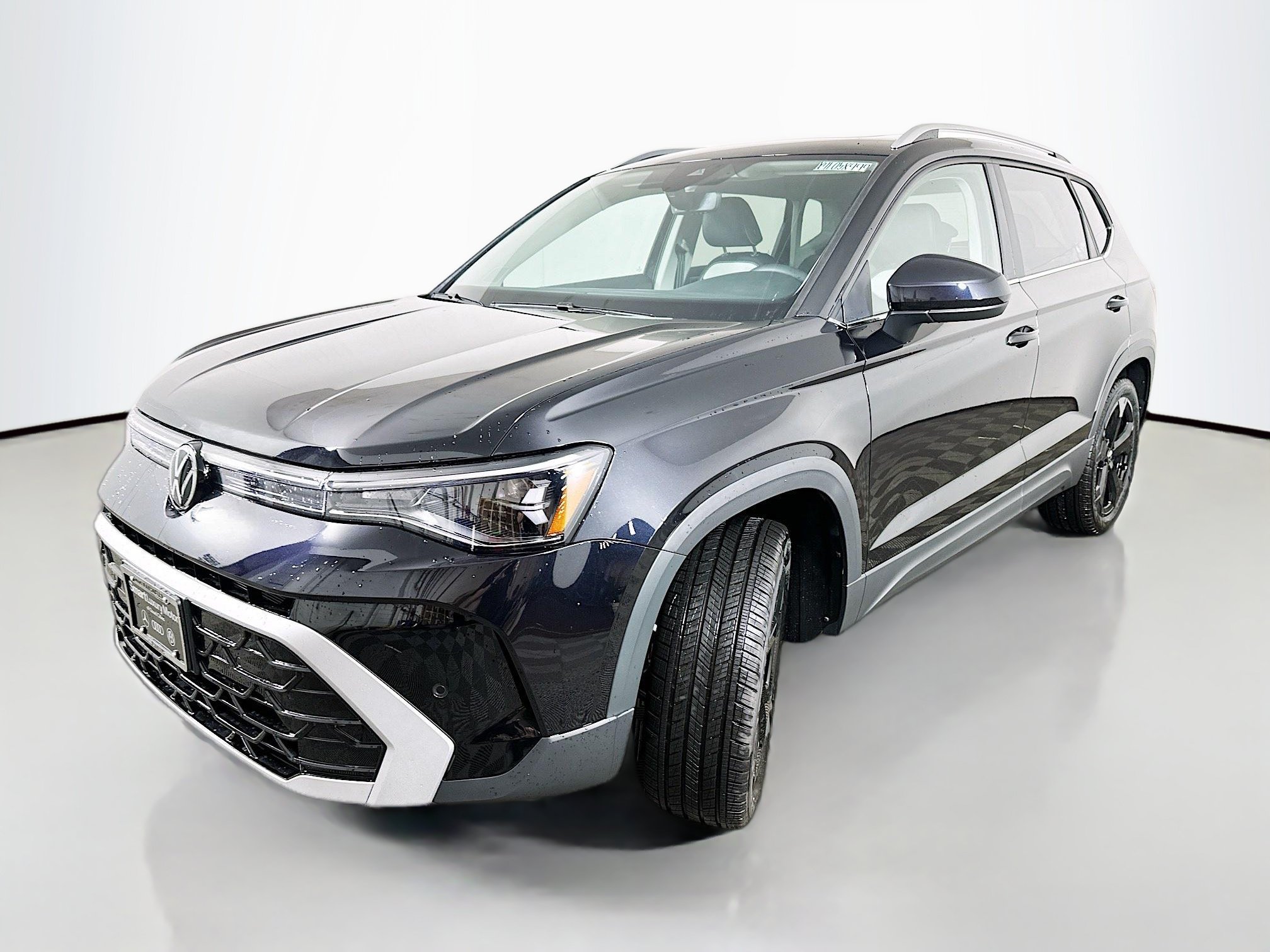 New 2026 Volkswagen Taos SEL AWD/4WD image 3