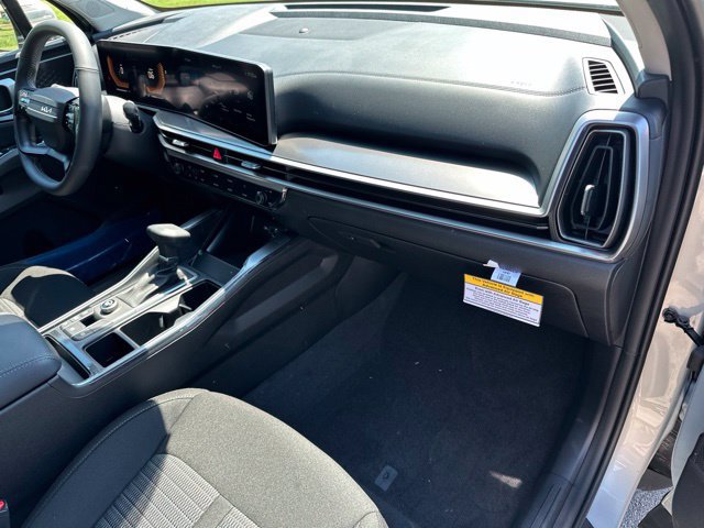 New 2026 Kia Sorento LX FWD image 27