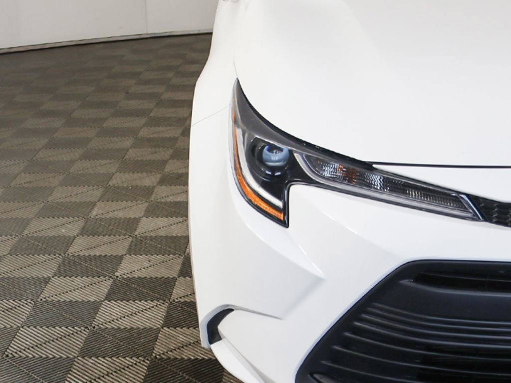 Used 2024 Toyota Corolla LE FWD image 10