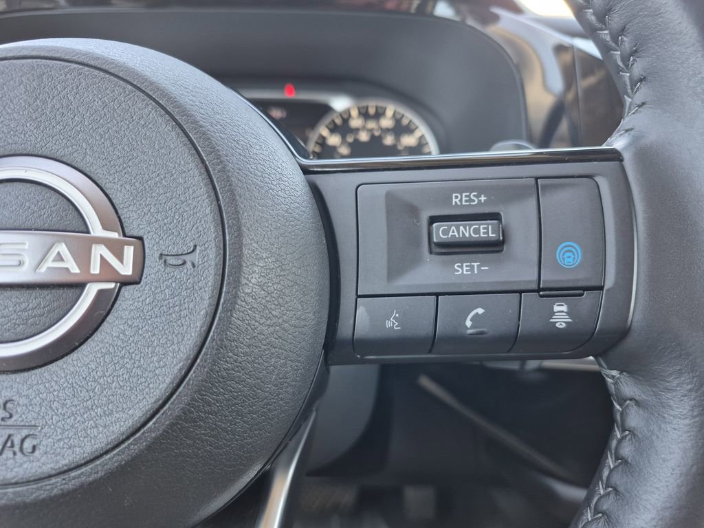 Used 2023 Nissan Pathfinder SL w/ SL Black Package AWD/4WD image 20