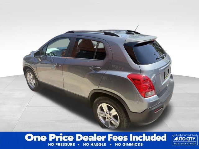 Used 2015 Chevrolet Trax LT w/ LT Sun and Sound Package FWD image 40