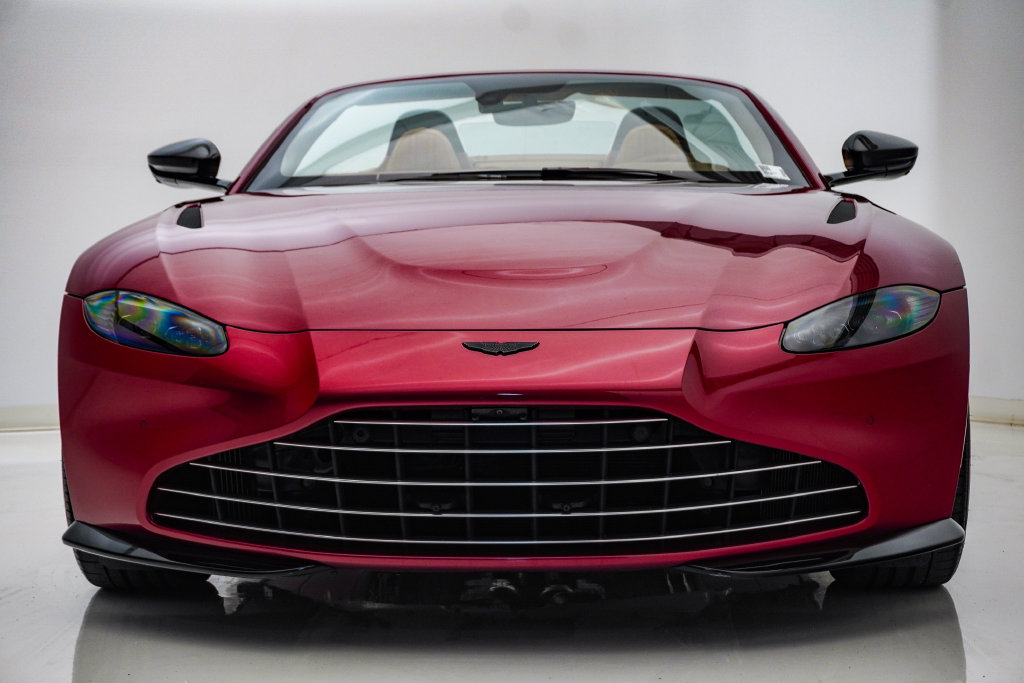 Used 2023 Aston Martin V8 Vantage Roadster RWD image 5