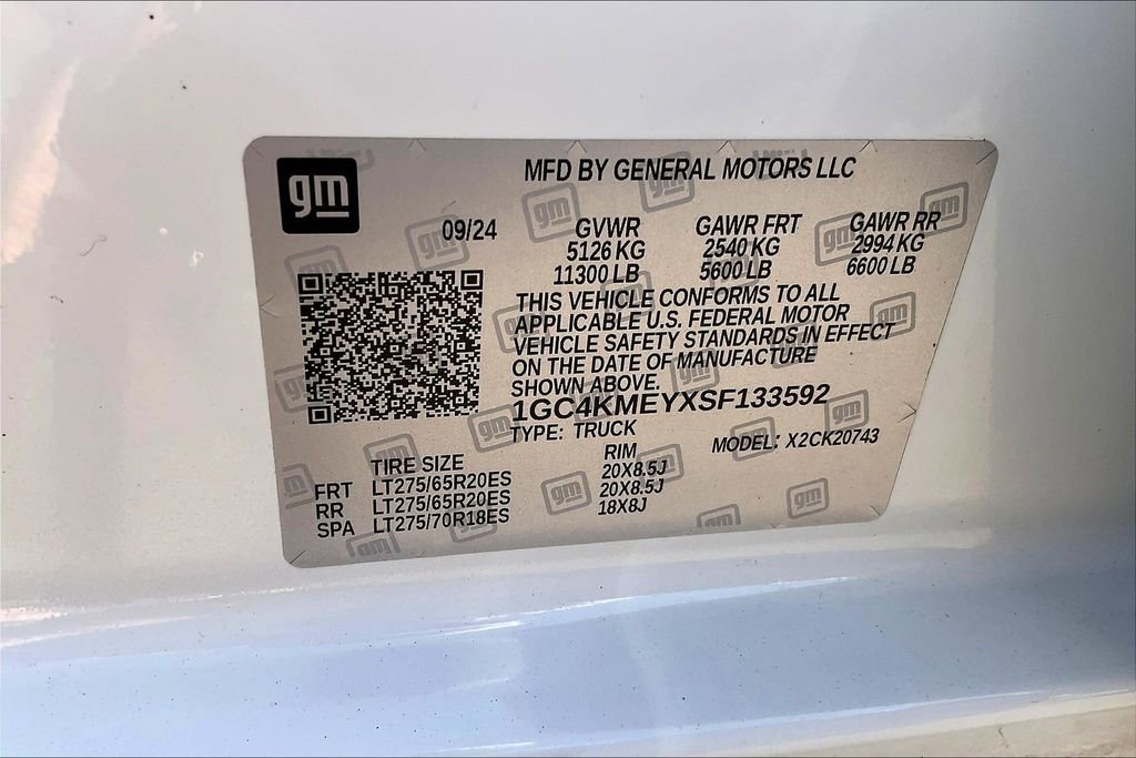 Used 2025 Chevrolet Silverado 2500 Custom w/ Custom Value Package image 19