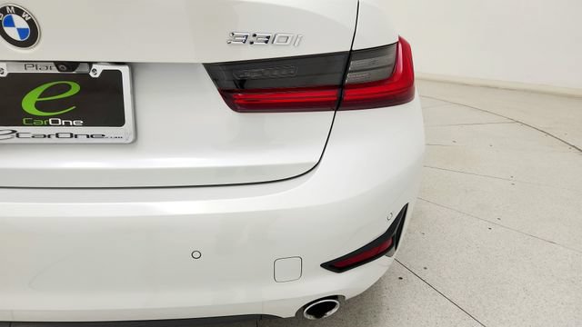 Used 2020 BMW 330i Sedan w/ Convenience Package RWD image 28