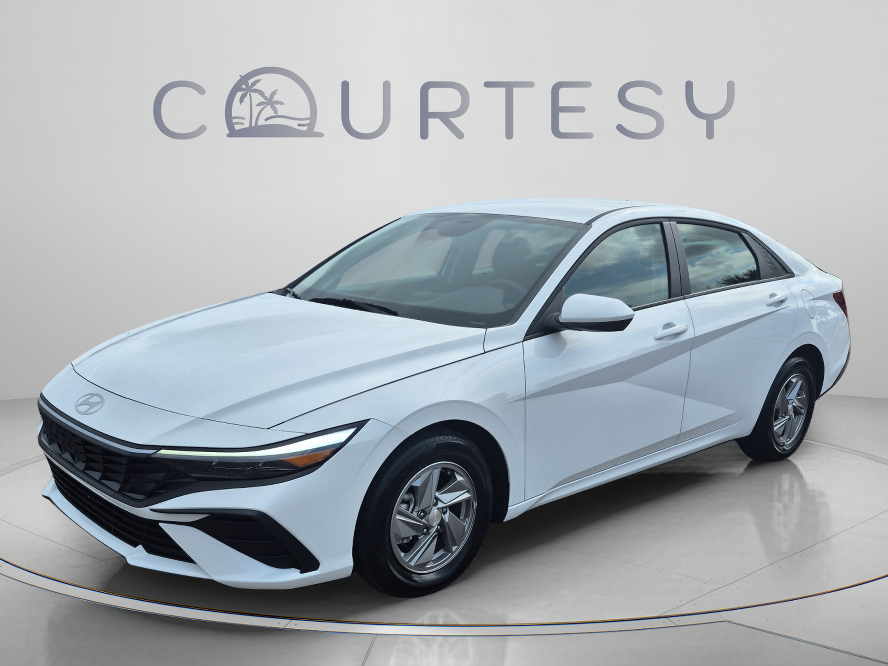 Certified 2025 Hyundai Elantra SE