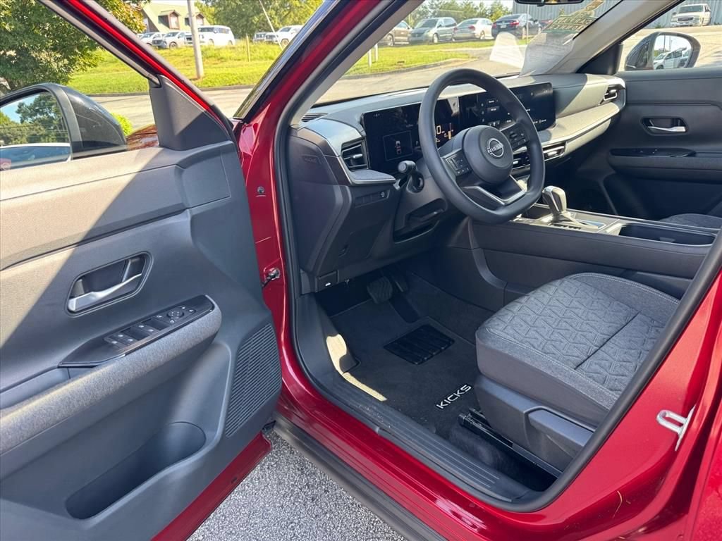 Certified 2025 Nissan Kicks SV FWD image 13
