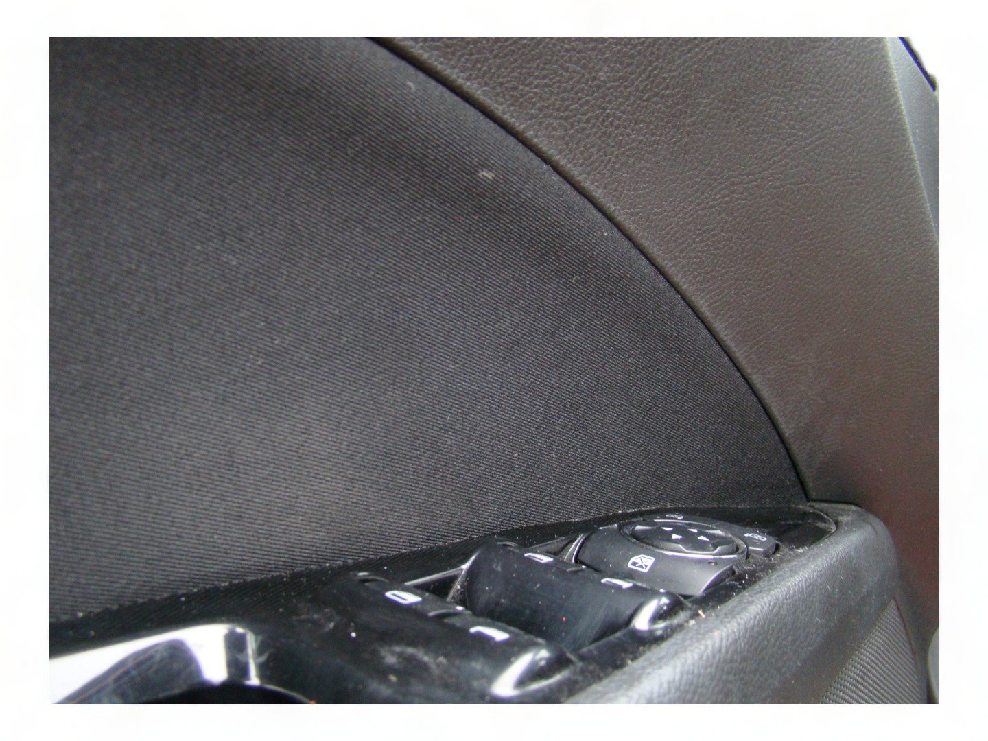 Used 2019 Ford Fusion Titanium image 11