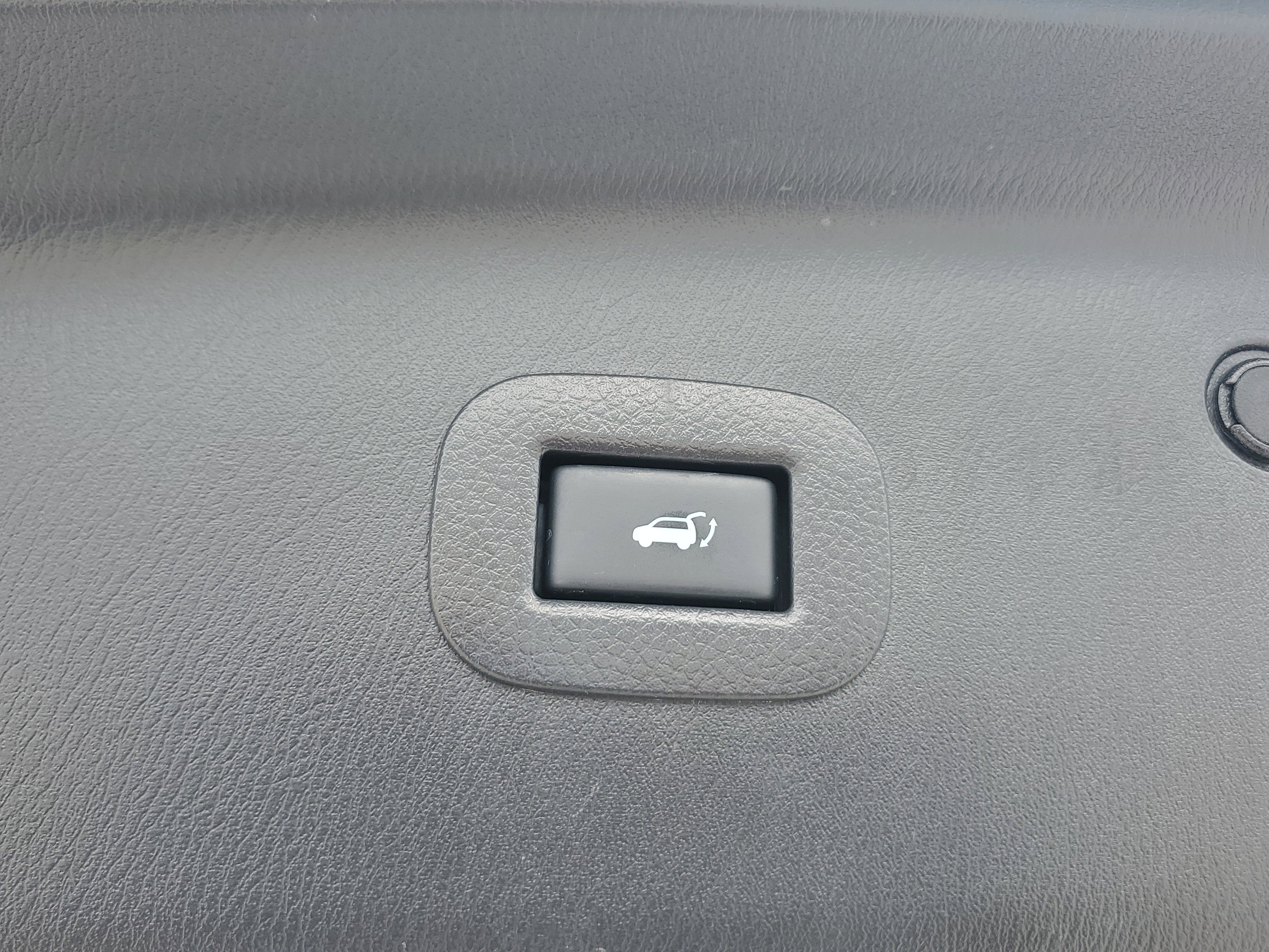 Used 2019 INFINITI QX80 Luxe w/ Cargo Package RWD image 12